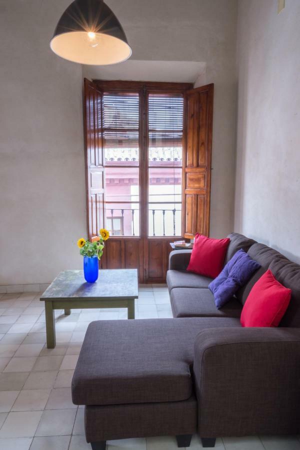 Apartamento Duplex Con Hermosa Terraza Cerca Alameda De Hercules Apartment *